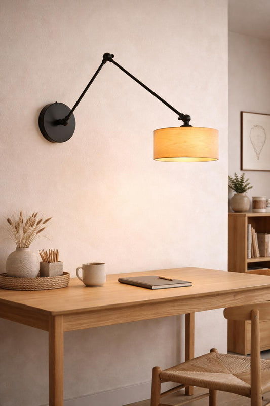Lampa ścienna z abażur z brzozy - regulowana wysokość